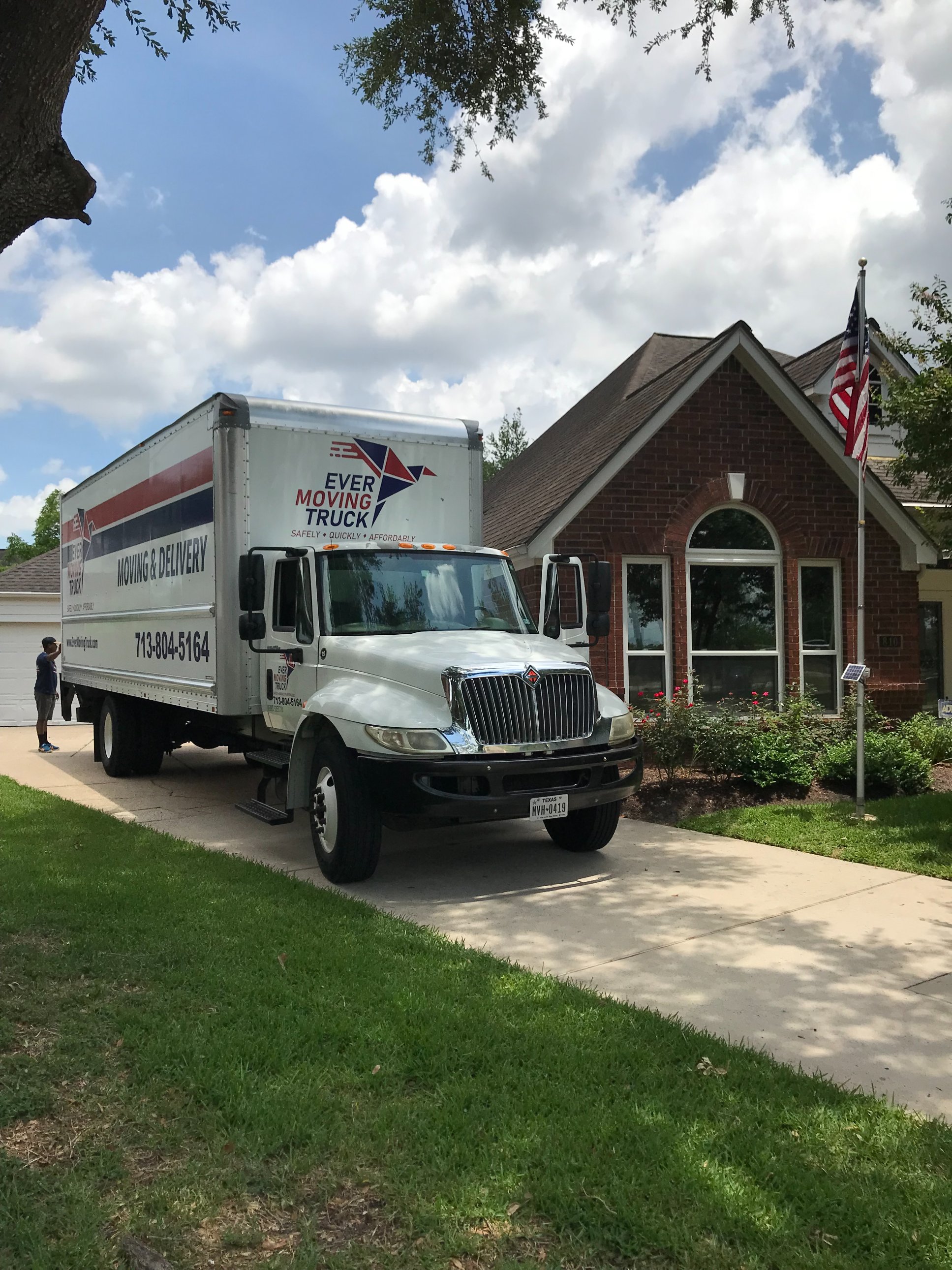 Ever Moving Truck So Clean